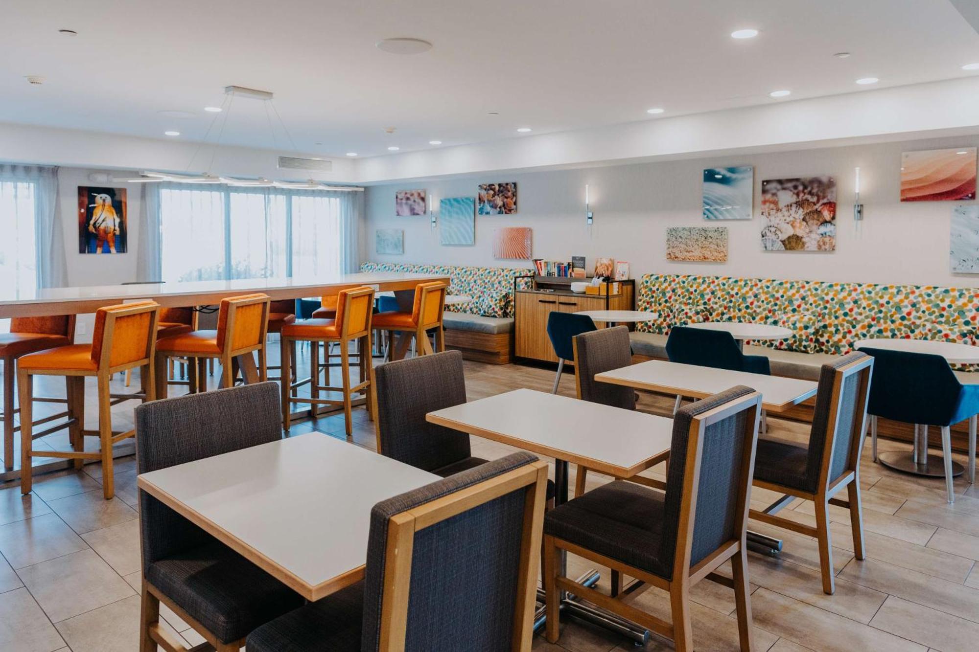 Hampton Inn Rehoboth Beach Exterior photo