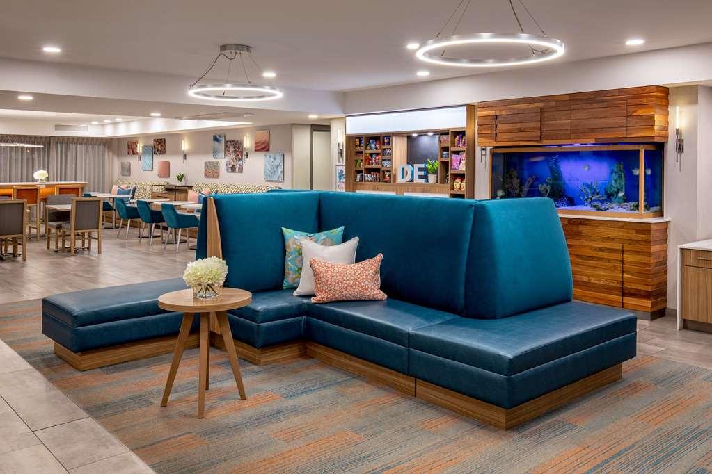 Hampton Inn Rehoboth Beach Interior photo