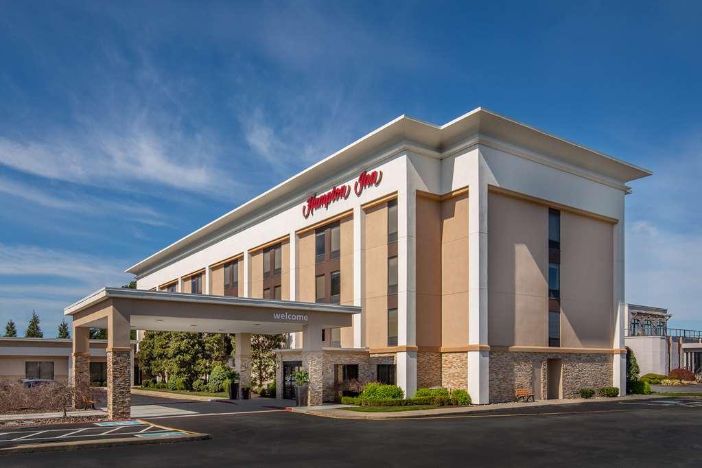 Hampton Inn Rehoboth Beach Exterior photo